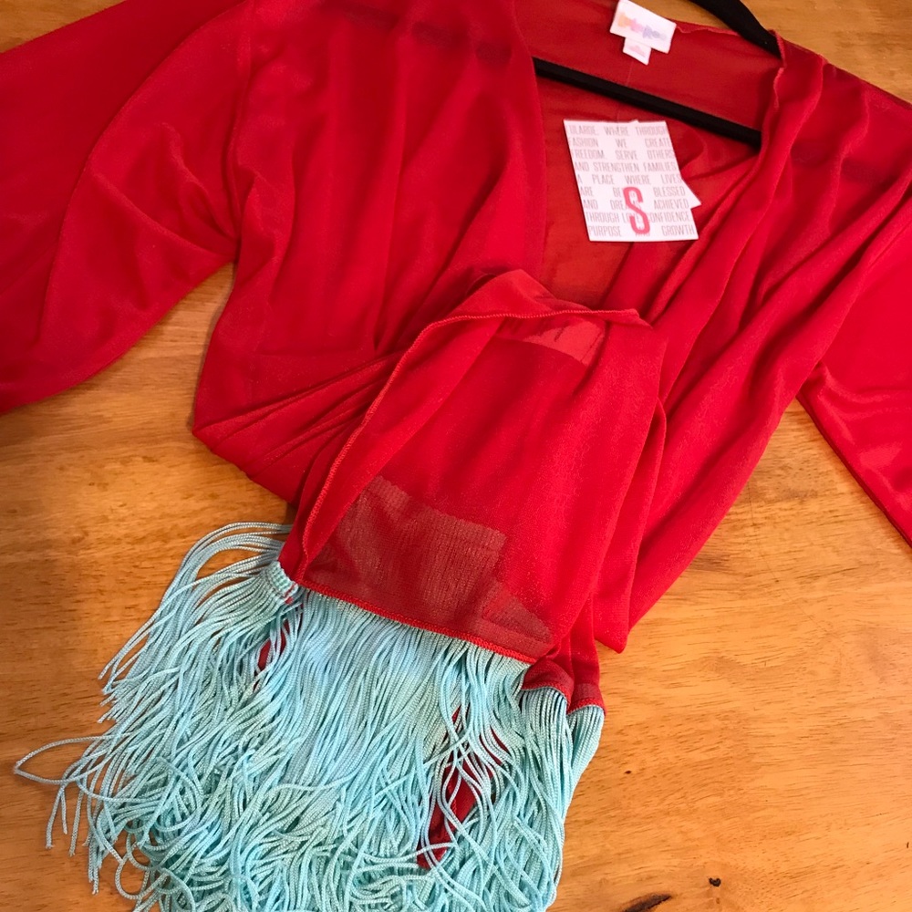 Red lace w/ floral design Lularoe Monroe kimono